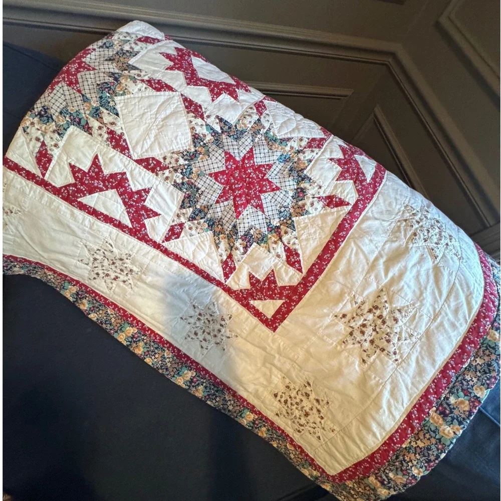Vintage Americana Star Quilt – Patriotic Red White & Blue Patchwork – Full/Queen
